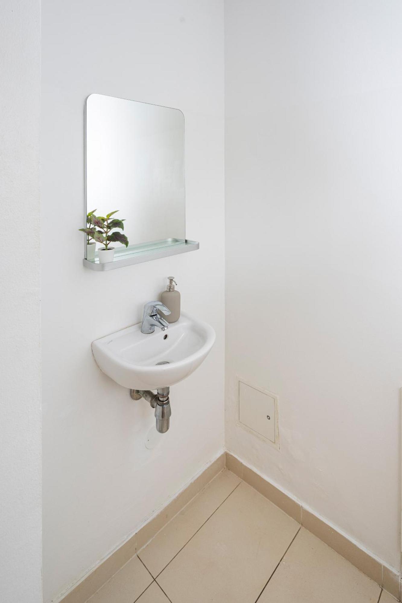 Gemuetliches, Ruhiges Apartment - 90M2 Mit Garten Und Terrasse Vienna Esterno foto